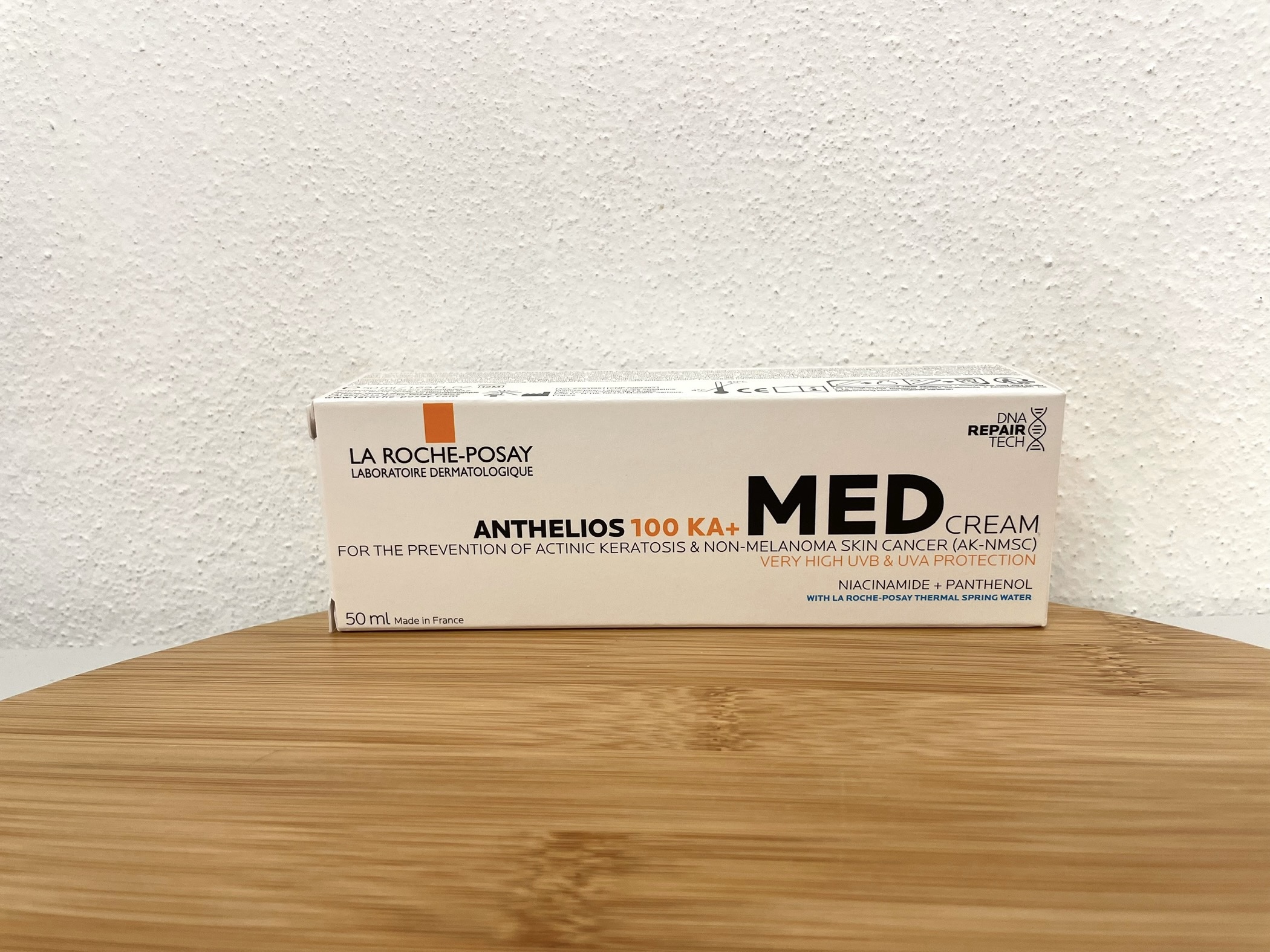La Roche Posay: Anthelios 100 KA+Med Cream