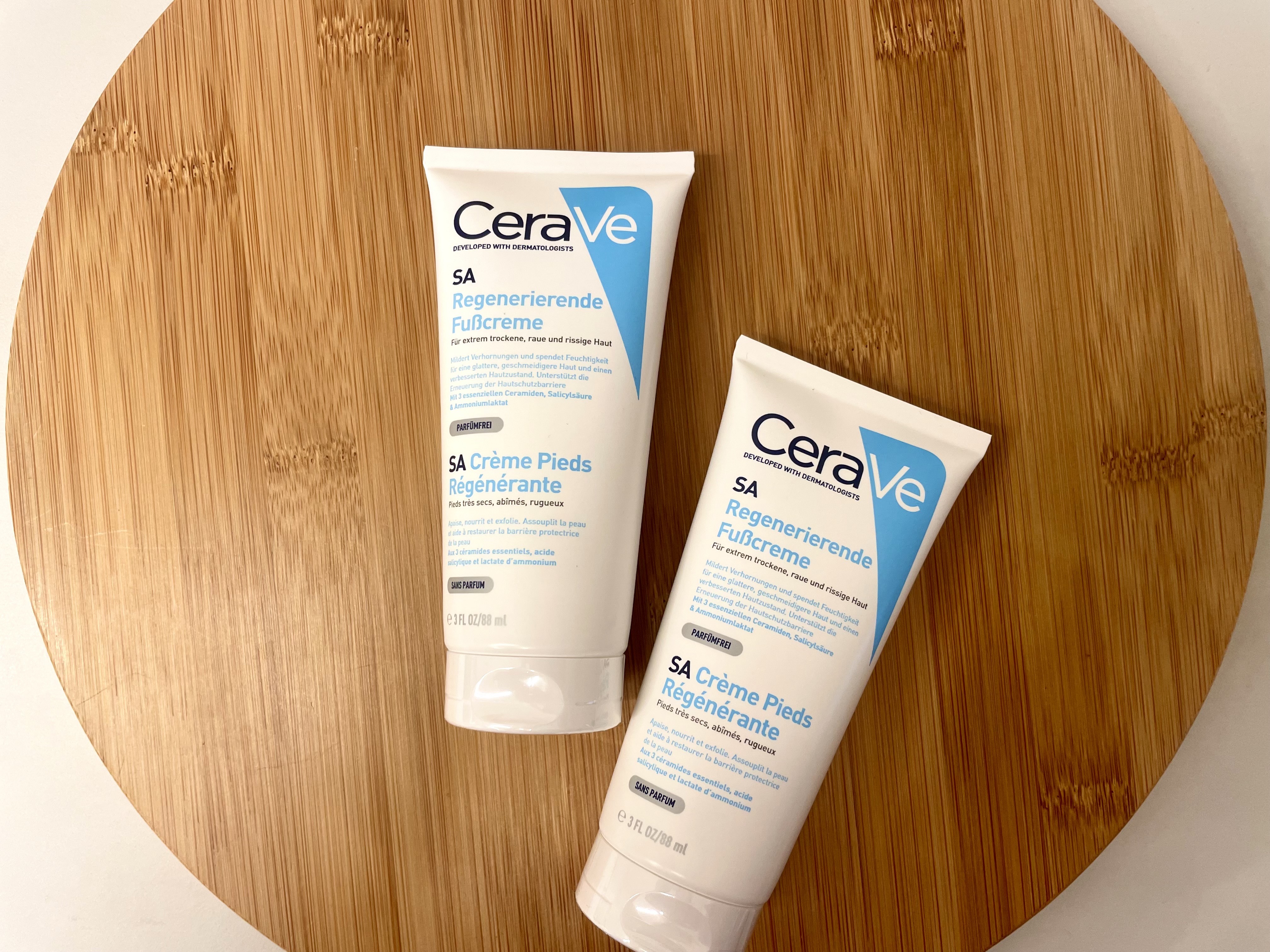 CeraVe: SA Regenerierende Fußcreme